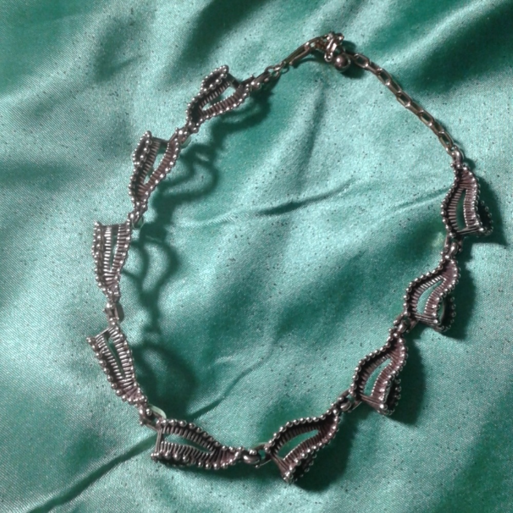 Vintage gold necklace